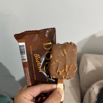 Aldığım Dondurmanın Yarısı Eksik Çıktı, Mağduriyetimin Giderilmesini Bekliyorum