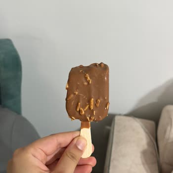 Aldığım Dondurmanın Yarısı Eksik Çıktı, Mağduriyetimin Giderilmesini Bekliyorum