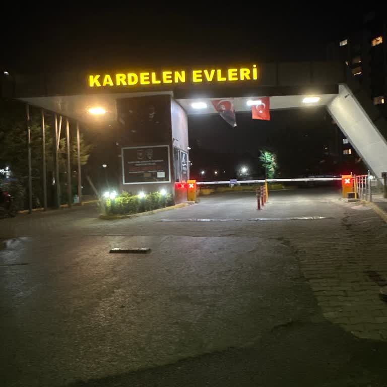 Kardelen Evleri (Atakent) Beni İçeriye Motorla Almadılar