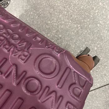 Kırılan Valizim İçin Ajet'ten Çözüm Alamıyorum, Mağduriyetim Devam Ediyor