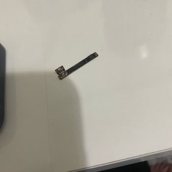 EasyCep'ten Aldığım İphone 12'de Donanım Sorunları Ve Yetersiz Destek