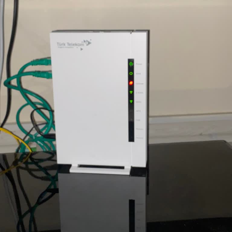 İnternet Kesintisi Ve İletişim Sorunu Çözülemiyor