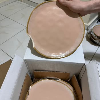 Siparişimdeki Yemek Takımları Kırık Geldi, Çözüm Bekliyorum