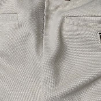 Aldığım Pantolon Kısa Sürede Söküldü