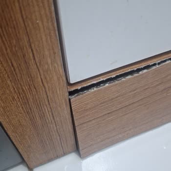 Sürekli Su Arızaları Nedeniyle Evimi Su Bastı, Maddi Ve Manevi Zarar Gördüm