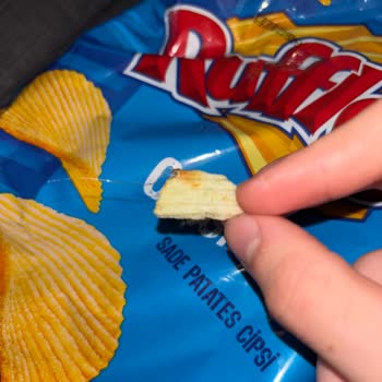 Ruffles Cipsin İçinden Kıl Çıkması Ve Çözüm Sunulmaması
