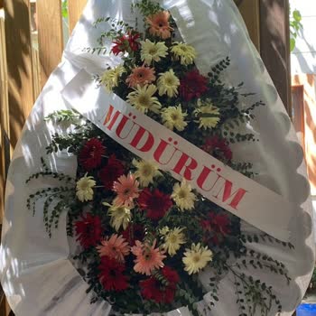 Çelenk Siparişim Görselden Farklı Ve Özensiz Geldi Hayal Kırıklığı Yaşadım