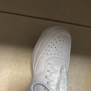 Yeni Alınan Nike Ayakkabı İlk Giyimde Kırıldı Ve Değişim Talebim Reddedildi