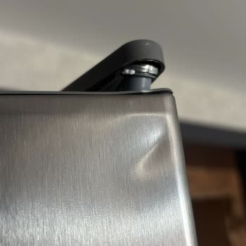 Hasarlı Buzdolabı Değişimi Sürecinde Mağduriyet Ve Belirsizlik