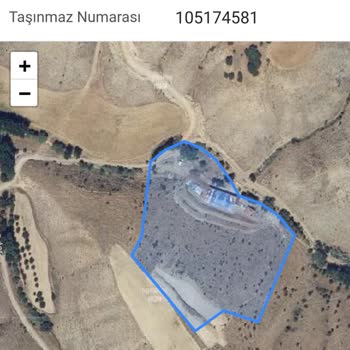 İzinsiz Yapı Ve Kötü Koku Nedeniyle Arazime Giremiyorum