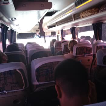 Otobüs Yolculuğunda Peş Peşe Yaşanan Sorunlar Ve Yetersiz Hizmet
