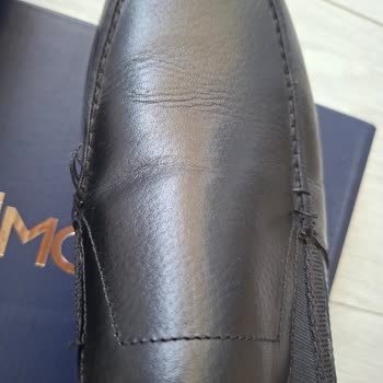 Kısa Sürede Dikiş Yerlerinden Patlayan Ayakkabıların İadesi Reddedildi