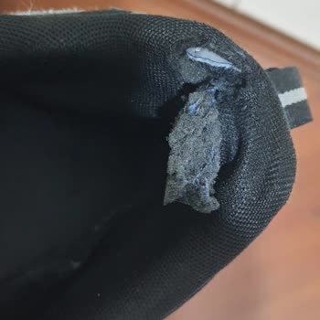 FLO Ayakkabı'dan Alınan Puma Ayakkabı Kısa Sürede Deforme Oldu Ve Yara Yaptı