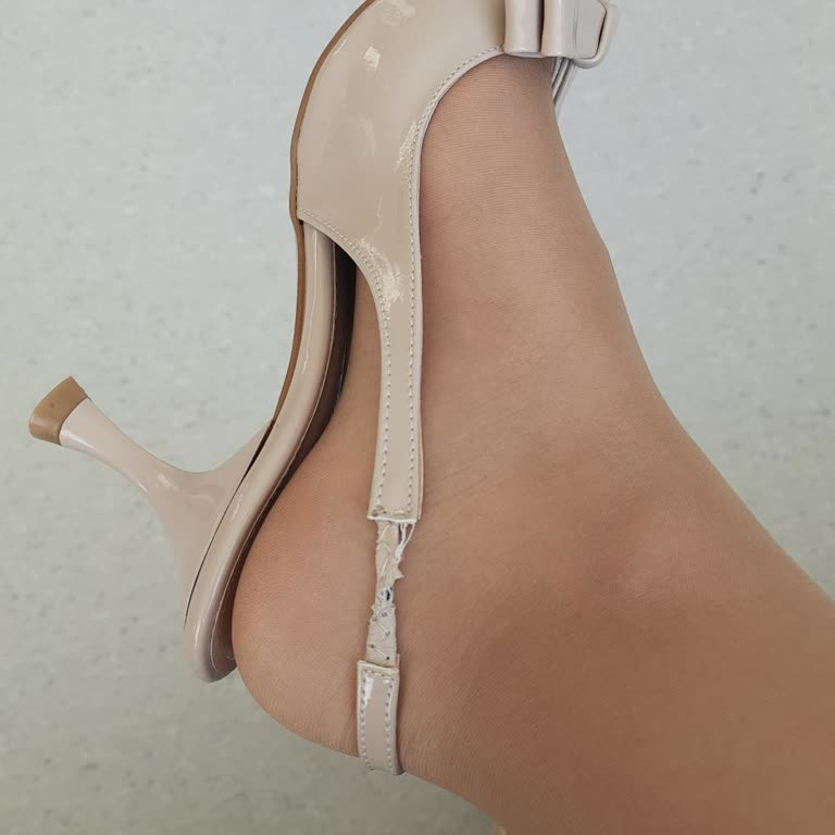 Aldığım Ayakkabının Lastiği Kısa Sürede Koptu İade Reddedildi