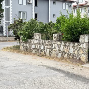 Fethiye'de Kaldırım Ve Altyapı Sorunu Hayatı Zorlaştırıyor