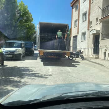 Sokağın Market Tarafından Kapatılması Mağduriyet Yaratıyor