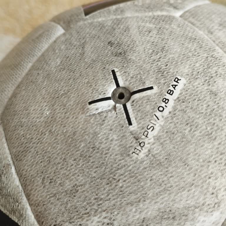 Decathlon Yeni Alınan Top 3 Kullanımda Kullanılamaz Hale Geldi!