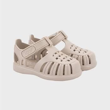 Aldığım İgor Sandalet Bebeğimin Ayağını Yaraladı, Mağduriyetimin Giderilmesini İstiyorum