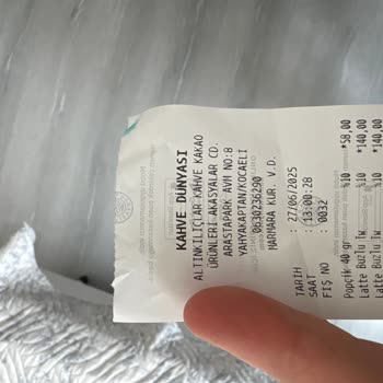 Bebek Arabasıyla Yaşadığım Kaba Muamele Ve Yavaş Hizmet