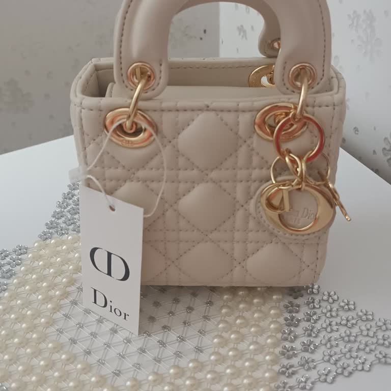 Aldığım Çantayı İade Etmek İstiyorum Ancak Satıcı Kabul Etmiyor