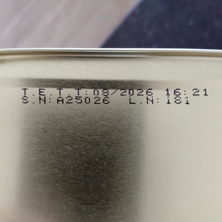 Aldatıcı Zeytinyağı: Hem Ezik Teneke Hem Şüpheli Ürün