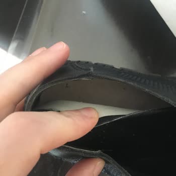 Trendyol'dan Aldığım Ayakkabı Hızla Parçalandı, İade Talebim Reddedildi