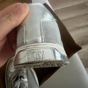 DKNY Shoes Melted After Few Uses