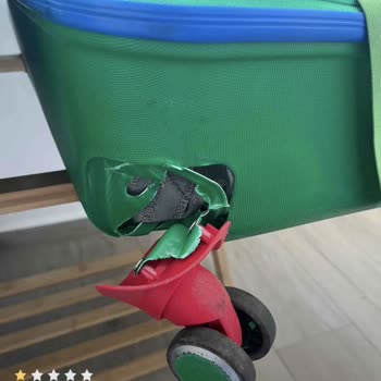 Garanti Kapsamındaki Valizin Tekerleği Kırıldı, Satıcı Kullanıcı Hatası Dedi