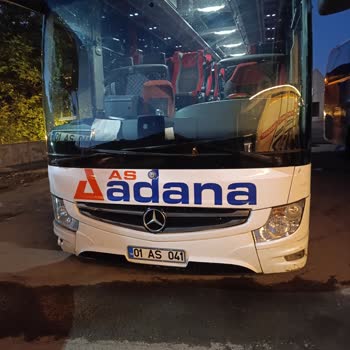 Yolda Kalan Otobüs Ve İlgisiz Firma Nedeniyle Mağduriyet