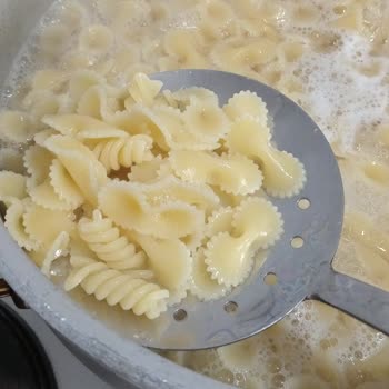 Makarna Paketi Karışık Çıktı, Planlarım Altüst Oldu