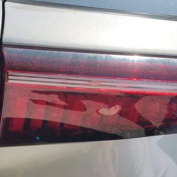 Arka Stop Lambasında Çatlak Oluştu Üretici Ve Servis Sorumluluk Almıyor