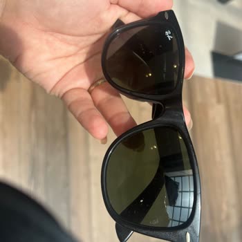 Yeni Alınan Rayban Gözlükte Kısa Sürede Leke Ve Deformasyon Sorunu