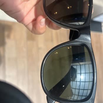 Yeni Alınan Rayban Gözlükte Kısa Sürede Leke Ve Deformasyon Sorunu