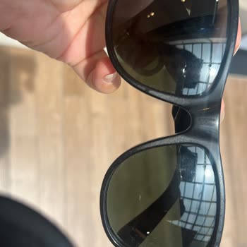 Kısa Sürede Lekelenen Rayban Gözlük İçin Değişim Veya İade Talebi