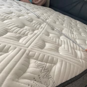 Yeni Alınan Yatakta Kısa Sürede Çökme Ve Ücretli Servis Sorunu