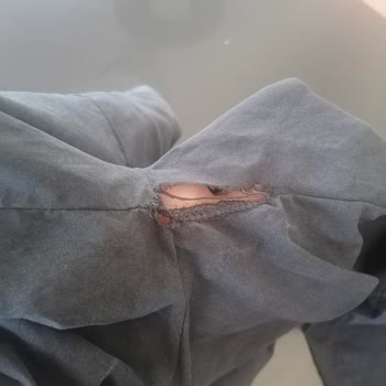 Elif Özoğlu Collection Tek Giyimde Yırtılan Pantolon ve İlgisiz Müşteri Hizmetleri Mağduriyetim