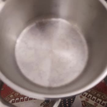 Schafer Çeyiz Setinde Kararma Ve Defolu Ürün Sorunu, Mağaza İlgisizliği