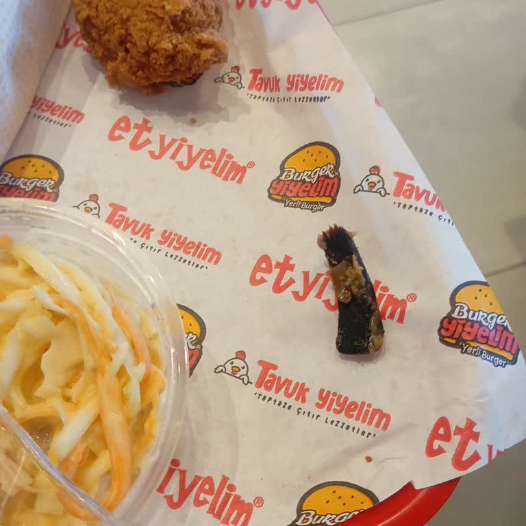 Hamburgerde Tahta Parçası: Hayati Tehlike Yaratan Büyük İhmal