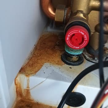 Kombinin Kısa Sürede Arızalanması Ve Yüksek Yedek Parça Ücreti