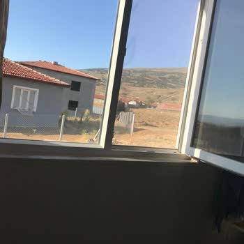 Pencerelerden Su Ve Rüzgar Sızıyor, Bayilik Sorunu Çözmüyor