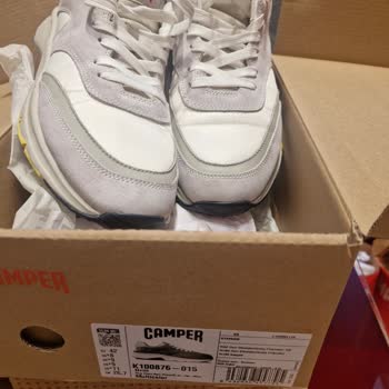 Yeni Alınan Ayakkabının Ucunda Kısa Sürede Kırılma Oluştu, Mağduriyetim Giderilmiyor