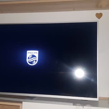 Yazılım Güncellemesi Sonrası TV Açılmıyor Kullanıcılar Aynı Sorunu Yaşıyor