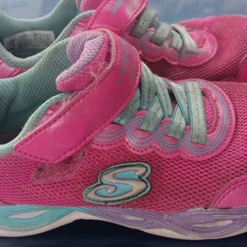 5 Ayda Yıpranan Çocuk Ayakkabısına İade Reddi Şaşkınlığı