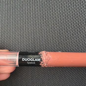 Yüksek Ücretle Aldığım Flormar Rujun Ambalajı Sızdırıyor