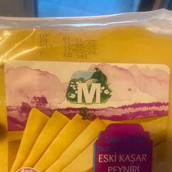 Bozuk Ve Küflü Peynir, Müşteri Hizmetleri Yanıt Vermiyor