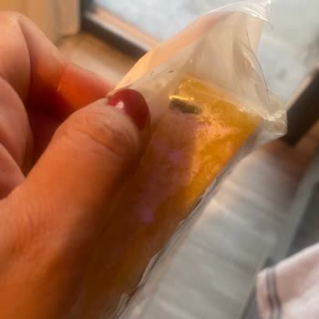 Bozuk Ve Küflü Peynir, Müşteri Hizmetleri Yanıt Vermiyor