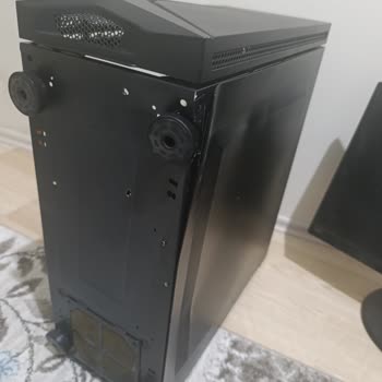 PTT Kargo İle Gönderdiğim Bilgisayarım Hasarlı Teslim Edildi