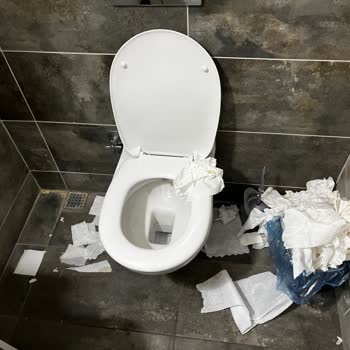 Eğitim Sürekli Erteleniyor Dersler Yapılmıyor Hizmet Alamıyorum