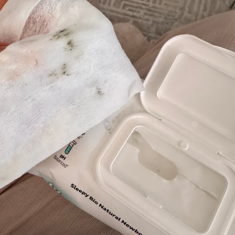 Kapalı Alanda Saklanan Bebek Bezlerinde Küf Şoku Yaşadım