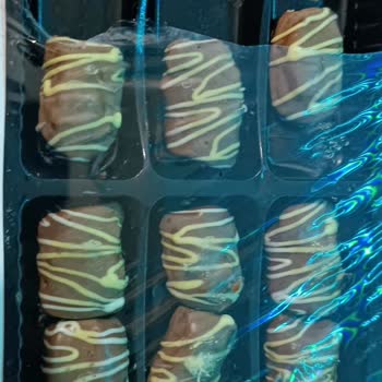 Lokumun İçinden Çıkan Plastik Maddeyle Hayal Kırıklığı